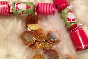 From Gelt to Christmas Crackers