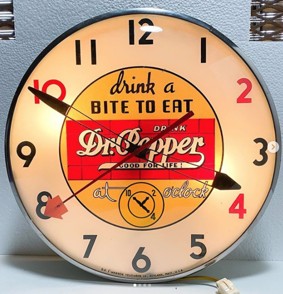 reds_antiques_drpepperclock Topanga Vintage Market